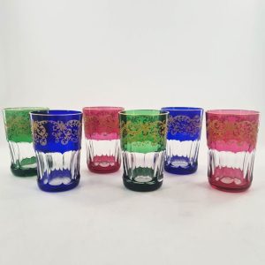 Suite de 6 gobelets à thé en cristal de Saint Louis
